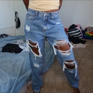 Distress denim jeans